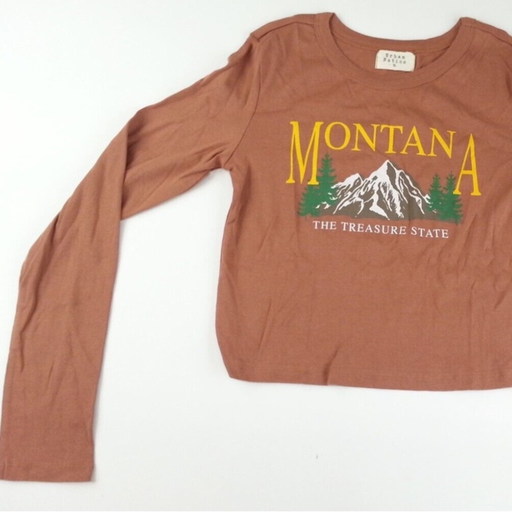 Urban Nation Montana The Treasure State cropped long sleeve top